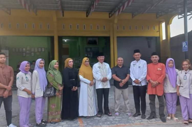 Gratiskan Berobat Santri, Bupati Inhil Apresiasi Keberadaan UGD Rawat Inap Klinik Pratama Hafi 