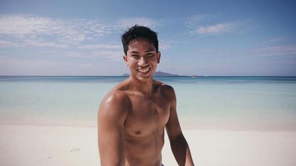 Intip Liburan Pangeran Brunei dan Pacar Cantiknya