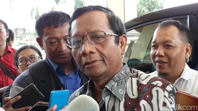 Akun Twitter Milik @KakekKampret Di Laporkan Mahfud MD Ke Polres Klaten 