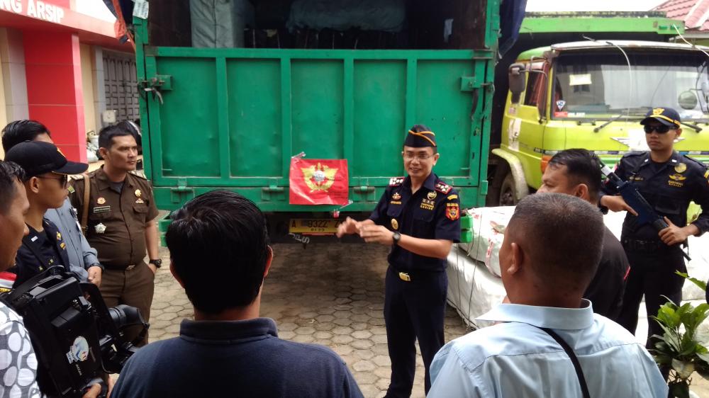 Bea Cukai Tembilahan Gagalkan Pengiriman Miras Ilegal Tujuan Jakarta, Bernilai Fantastis