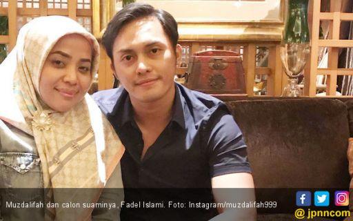 Dilamar Berondong, Muzdalifah Rencana Nikah Tahun Ini