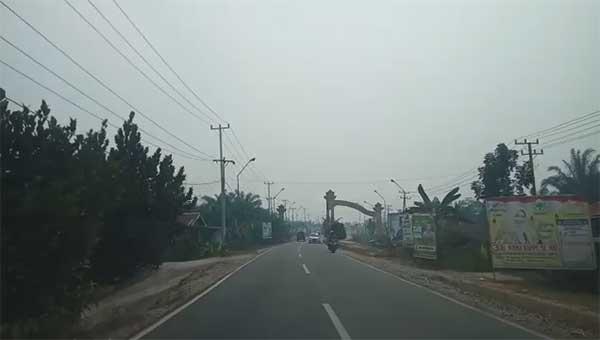 Di Kira Embun Rupanya Kabut Asap,Kota Rengat Mulai Di Kelilingi Kabut Asap