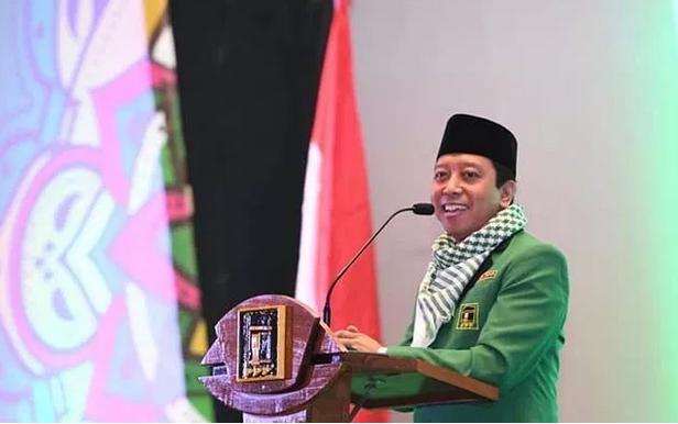 Cuitan Akun @ustadzabdulsomad Mendoakan Ramahurmuzy Pada hal Lain Orang Jadi Trending #RomimengintimidasiUAS