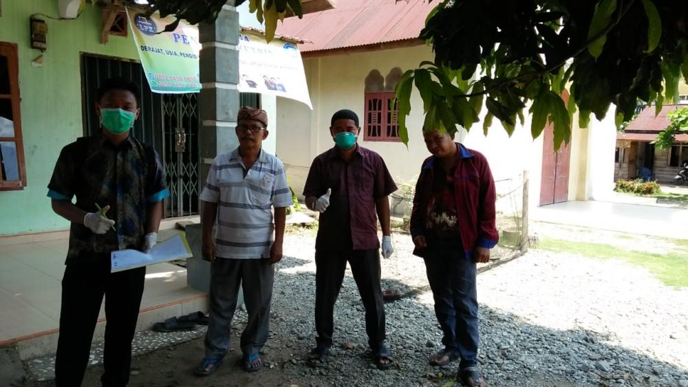 Cegah Covid 19 Puskesmas Ujung Batu dan IWO ROHUL lakukan penyuluhan serta pendataan.