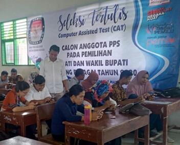 Calon Anggota PPS Ikuti Ujian CAT