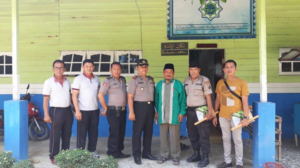 Kapolsek Batang Kuis Silaturahmi Ke Pondok Pesantren Mawaridussalam