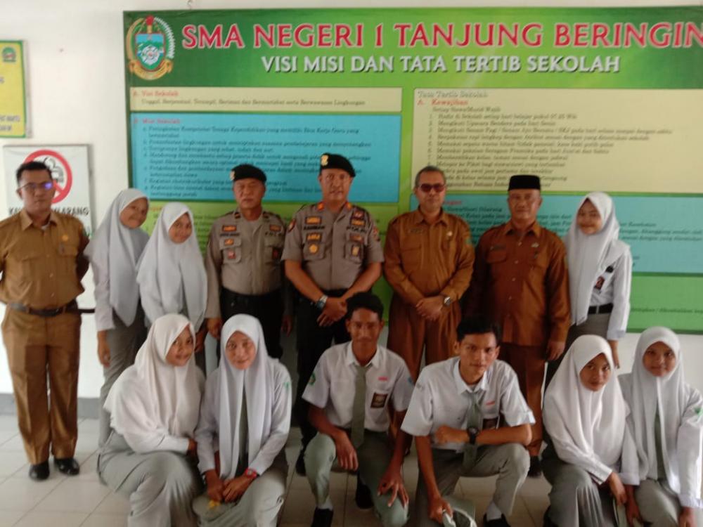 Polres Sergai Sampaikan Pesan Moral  Kepada Siswa