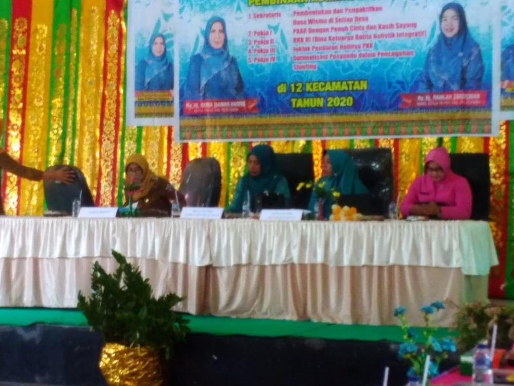 TP PKK Kabupaten Pelalawan  Buka Kegiatan Pembinaan Administrasi PKK Tingkat Kecamatan Bunut Tahun 2020