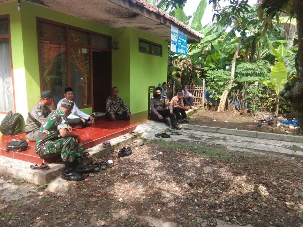 Akad Nikah Tetap Jalan Tanpa Resepsi