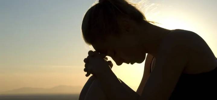 6 Cara Menenangkan Diri Ketika Sedang Gelisah