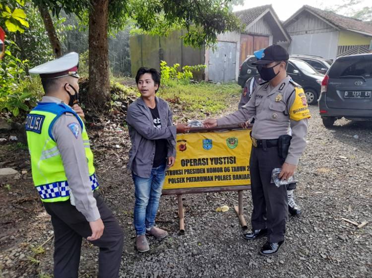 Polsek Pataruman Polres Banjar Gelar Operasi Yustisi Agar Warga Patuhi Prokes Covid-19
