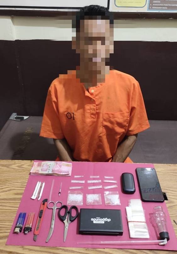 Seorang Warga Desa Tanah Merah Inhil Dibekuk Polisi atas Dugaan Melakukan TP Narkotika