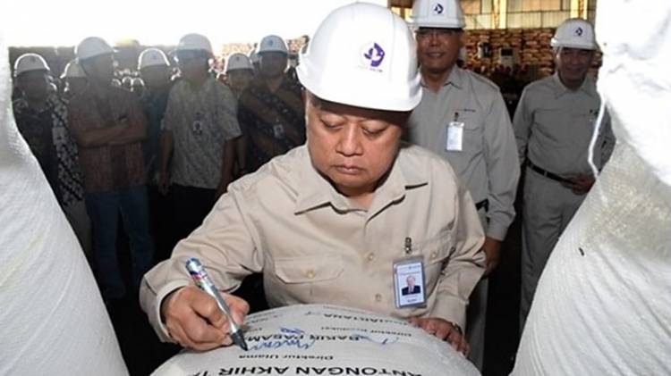 PT Pupuk Indonesia Kembangkan Pupuk Ramah Lingkungan untuk Kurangi Emisi Karbon