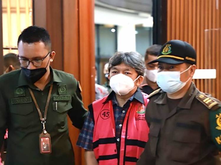 Jampidsus Tahan 1 Orang Tersangka Dugaan Korupsi PT Garuda Indonesia