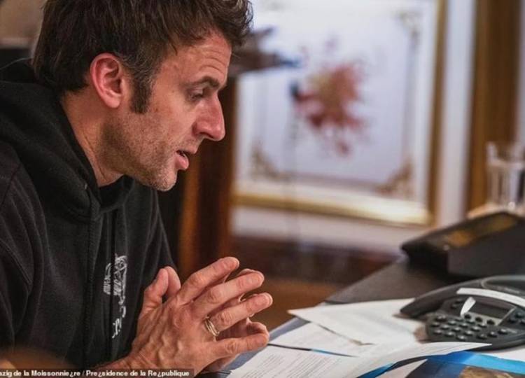 Presiden Prancis Emmanuel Macron Desak Eropa untuk Bersiap Hadapi Kemungkinan Perang