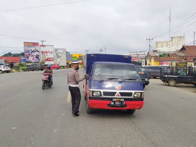 Tingkatkan Pencapaian Vaksinasi, Polsek Bagan Sinembah Sisir Pengguna Jalan di 3 Kecamatan
