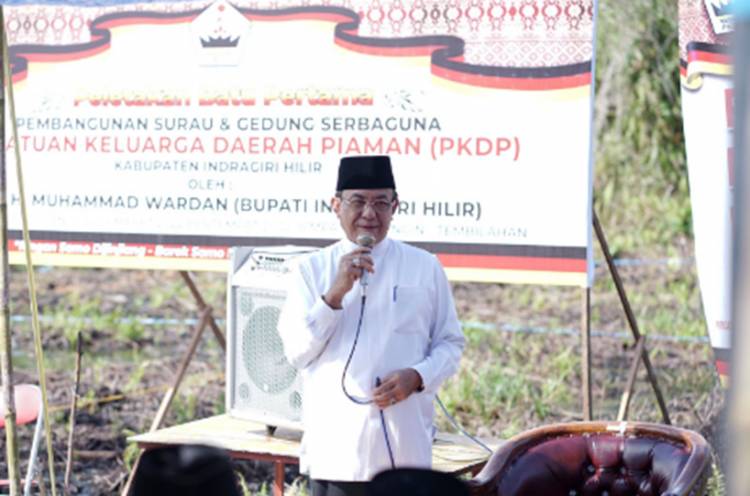 Bupati Inhil dan Wabup Padang Pariaman Letakkan Batu Pertama Pembangunan Surau dan Gedung Serbaguna PKDP Inhil
