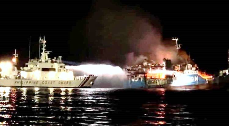 Feri antar Pulau Terbakar di Lepas Pantai Pulau Basilan, 31 Orang Tewas