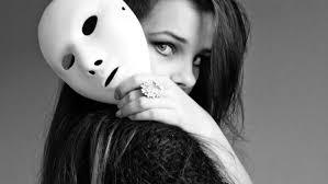 Penuh Kepalsuan, Jauhi Orang dengan 11 Ciri Berikut