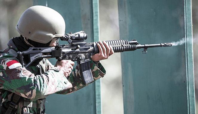 Kalahkan Senjata AS dan Inggris, Begini Sangarnya SS2-V4 Buatan PT Pindad Milik TNI AD