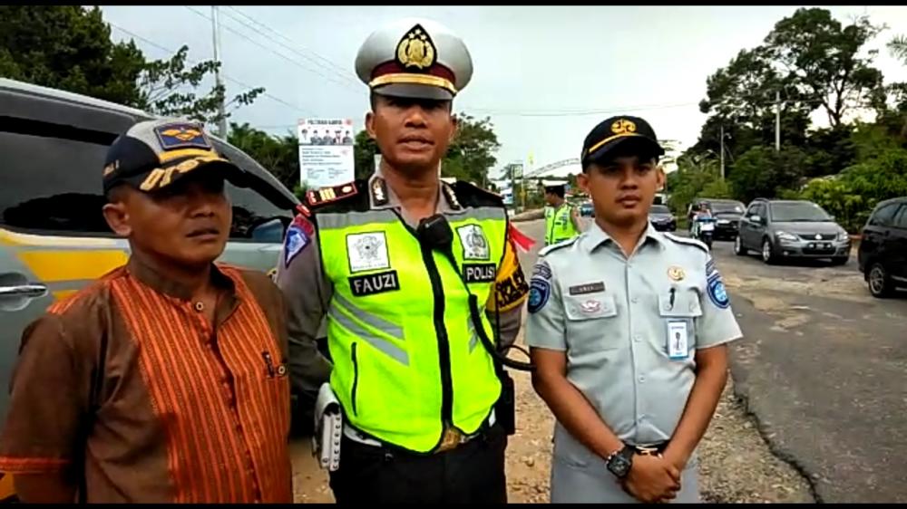 Forum LLAJ Kampar Survey Daerah Rawan Laka dan Macet di Jalan Lintas Pekanbaru -Bangkinang