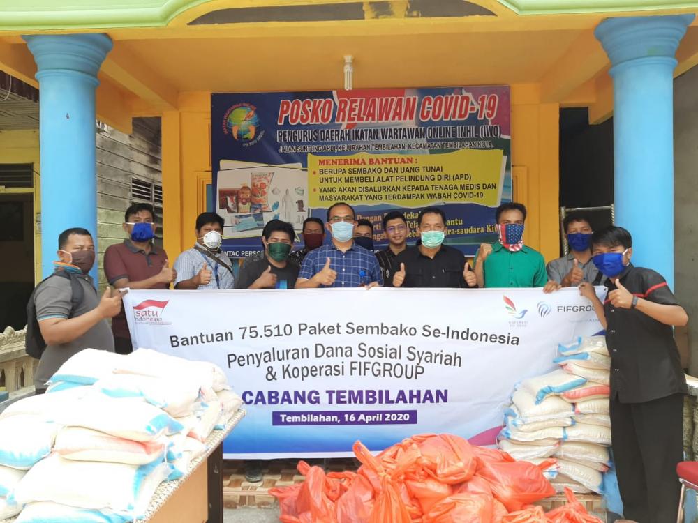 316 PAKET SEMBAKO FIF GROUP SALURKAN UNTUK MEMBANTU MASYARAKAT TERDAMPAK COVID 19 