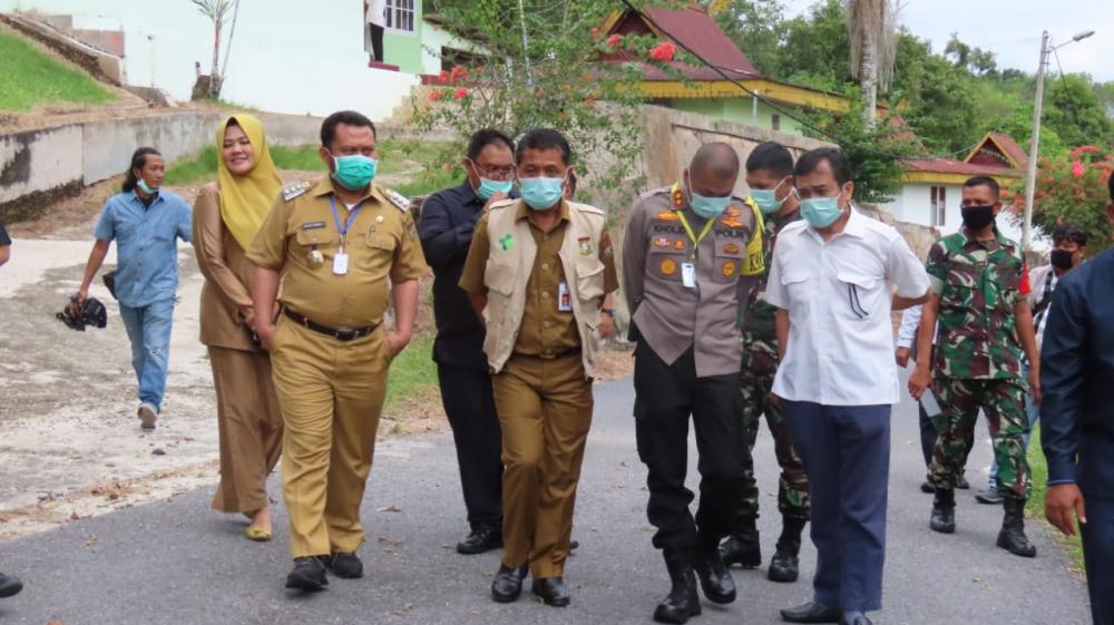 Bupati Kampar Tinjau Rencana Lokasi Isolasi di Taman Rekreasi Stanum