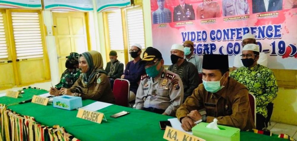 Upika Bagan Sinembah VC dengan Bupati Rohil Bahas Sholat Tarawih di Mesjid