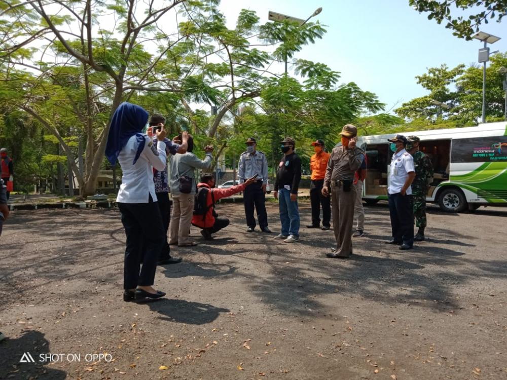 Cegah Penyebaran Covid-19,  Pemudik dari Zona Merah Diperiksa Petugas Gugus Tugas Kota Banjar