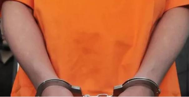 Tolak Rujuk,Suami Tikam Istri Bermandikan Darah