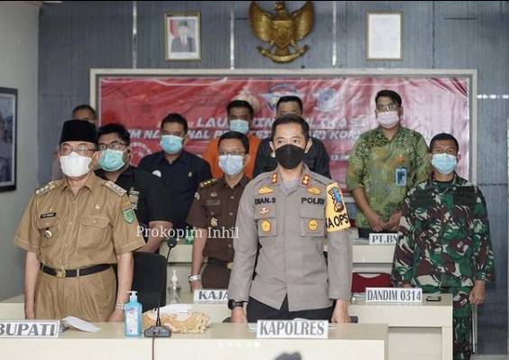 Bupati wardan menghadiri launching aplikasi SIM nasional presisi (SINAR) korlantas polri