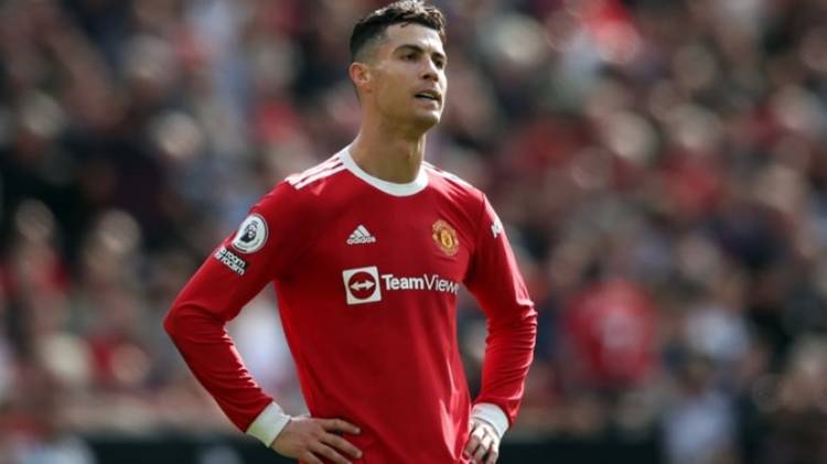 Cristiano Ronaldo Berduka, Salah Satu Bayi Kembarnya yang Baru Lahir Meninggal Dunia