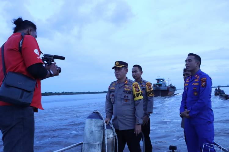 Kecelakaan SB Evelyn Calisca, Kapolres Inhil Turun Cari Korban