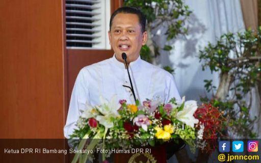Medsos Dibatasi, Ketua DPR Bilang Begini... 