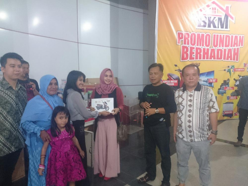 Bintang Karya Mandiri Gelar Undian Berhadiah dan Buka Puasa Bersama Dengan Pelanggan 