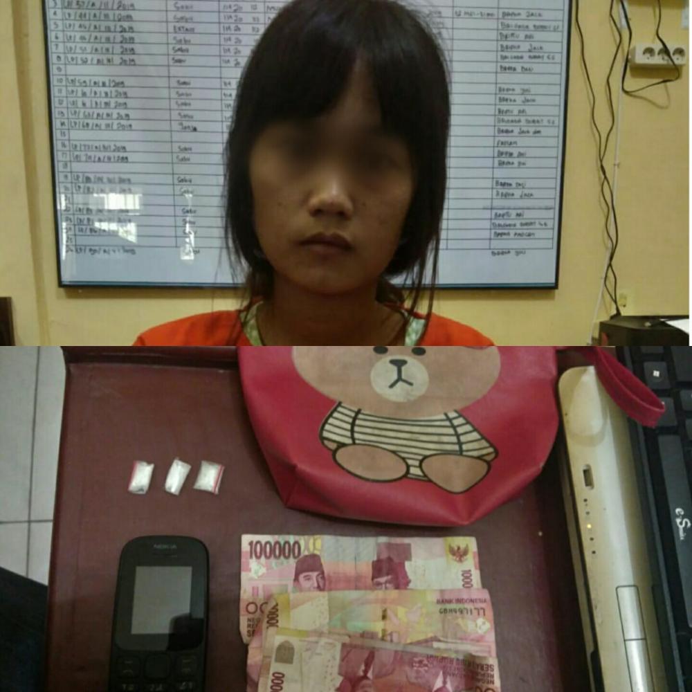 Seorang Wanita Muda Dicokok Polisi Karena Lakukan hal ini...