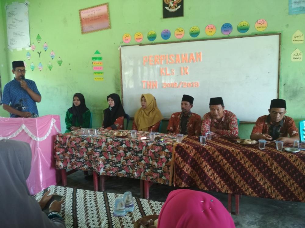 MTs Nurul Mukhsinin Terkul Gelar Perpisahan dan Pelepasan Siswa Kelas IX