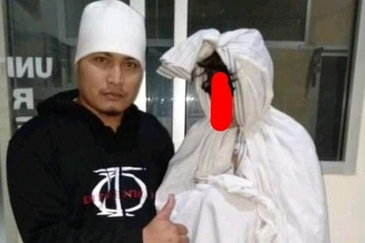 Resahkan Warga, Polisi Tangkap Pocong Jadi-jadian