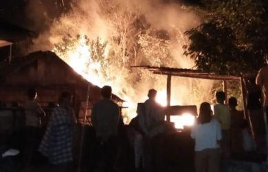7 Kali Supran Genjot Anak Kandung, Rumah Dibakar Massa