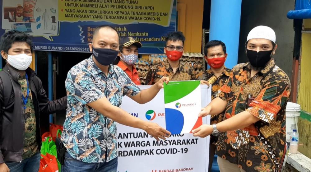 *Peduli Covid-19,Pelindo 1 Cabang Tembilahan Salurkan 340 Paket Sembako*