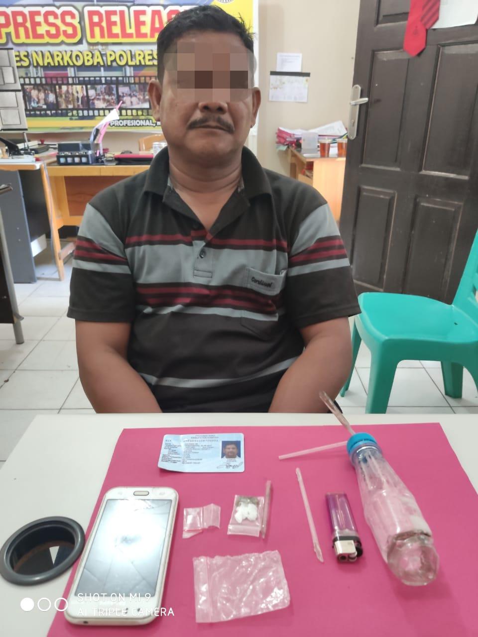 Resnarkoba Polres Kampar Tangkap Seorang Pengedar Shabu dan Daun Ganja Lebaran Hari Ke 2