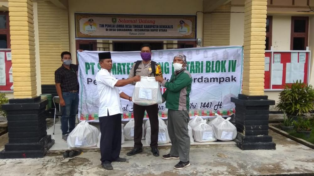 300 Paket Sembako Untuk Rupat dari PT.SRL