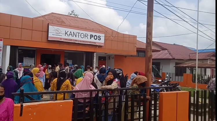 Kantor Pos Kembali Langgar Protokol Kesehatan