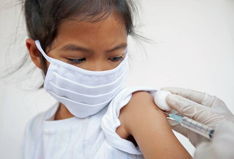 Cegah Potensi KLB Akibat Covid-19 pada Anak-anak Melalui Imunisasi Lengkap, Ini Daftarnya