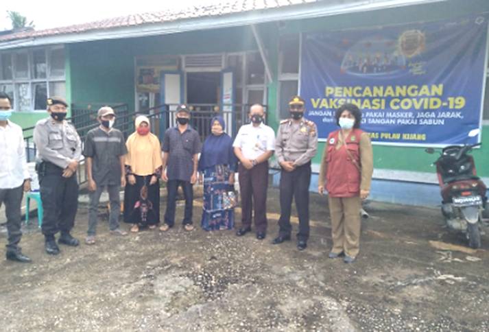 Polres Inhil Kerahkan Seluruh Bhabinkamtibmas Bantu Percepatan Vaksinasi Covid-19 Bagi Lansia
