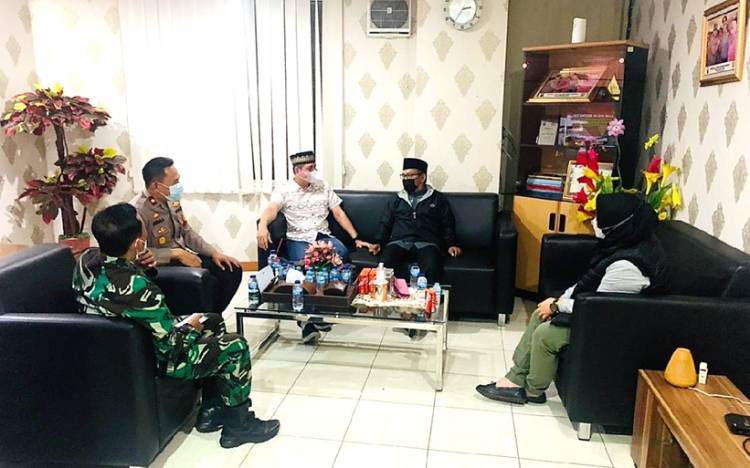 Viral Video Pengurus Masjid di Bekasi Usir Warga saat Hendak Salat karena Pakai Masker