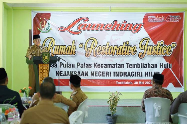 Bupati Inhil HM. Wardan Meresmikan Rumah Restorative Justice di Desa Pulau Palas