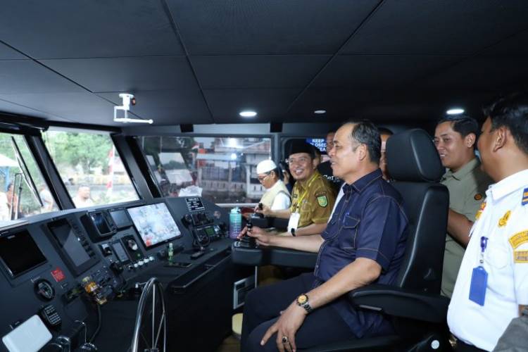 PJ Bupati Inhil Tinjau Ferry Pengangkut Jemaah Haji Inhil