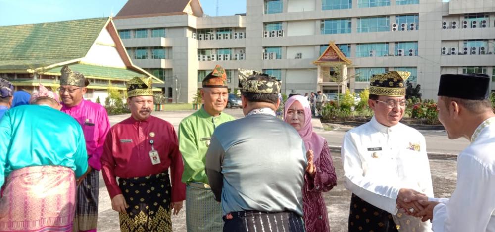 Bupati Pimpin Apel Gabungan ASN Pemkab Inhil Pasca Cuti Bersama Lebaran