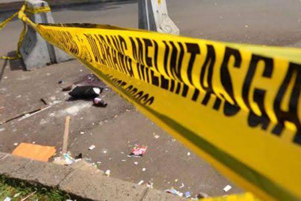 Pecahan Tulang Kepala Keluar Usai Remaja Bermotor Tanpa Helm Terjatuh dan Ditabrak Truk
